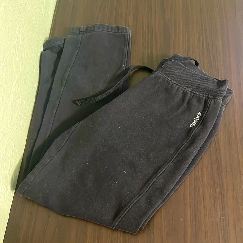Reebok sweat pants size small